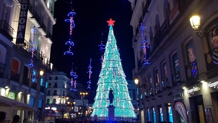 karácsonyfa-Puerta-del-Sol